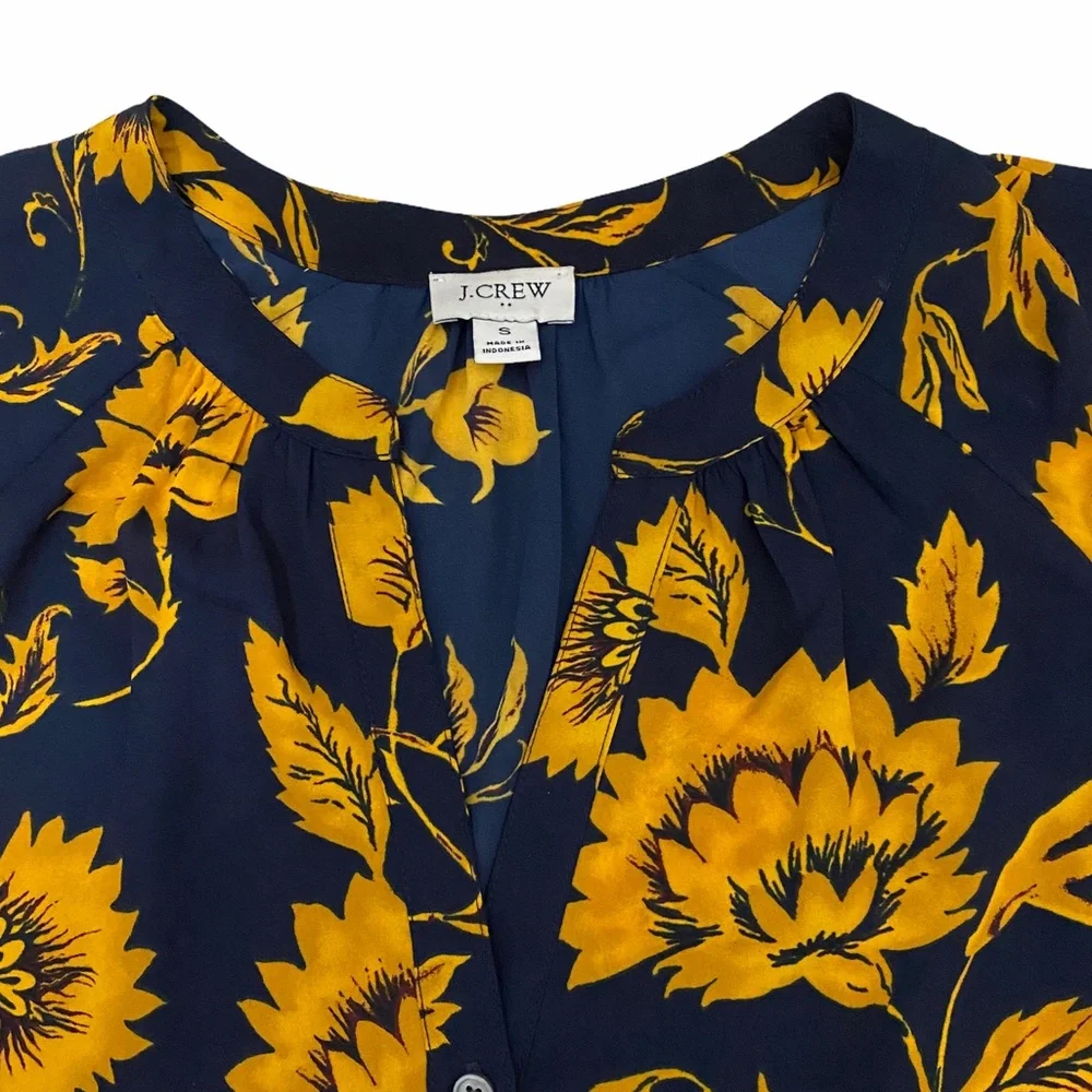 J. Crew button raglan floral top
